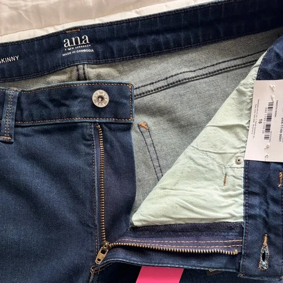 a.n.a Women's New Perfect Skinny Jeans 16 Mid Rise - Picture 4 of 7